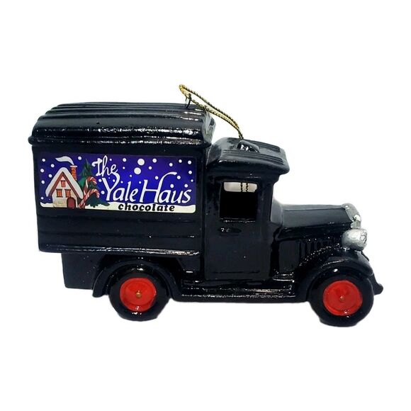 Santa’s Workbench Christmas Village – Yale Haus Chocolate Truck Figure (2015) - Picture 1 of 12